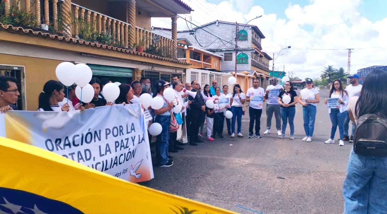 Monagas se suma a la oración y protesta por la libertad de presos políticos