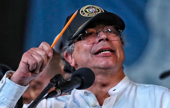 Gustavo Petro critica al Banco de la República en medio de inflación