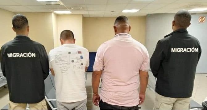 Tres venezolanos detenidos en Panamá con 76 lingotes de oro sin declarar