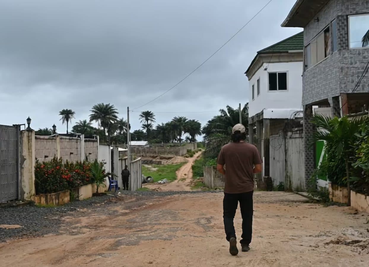Venezolanos deportados a Liberia cuentan su experiencia traumática