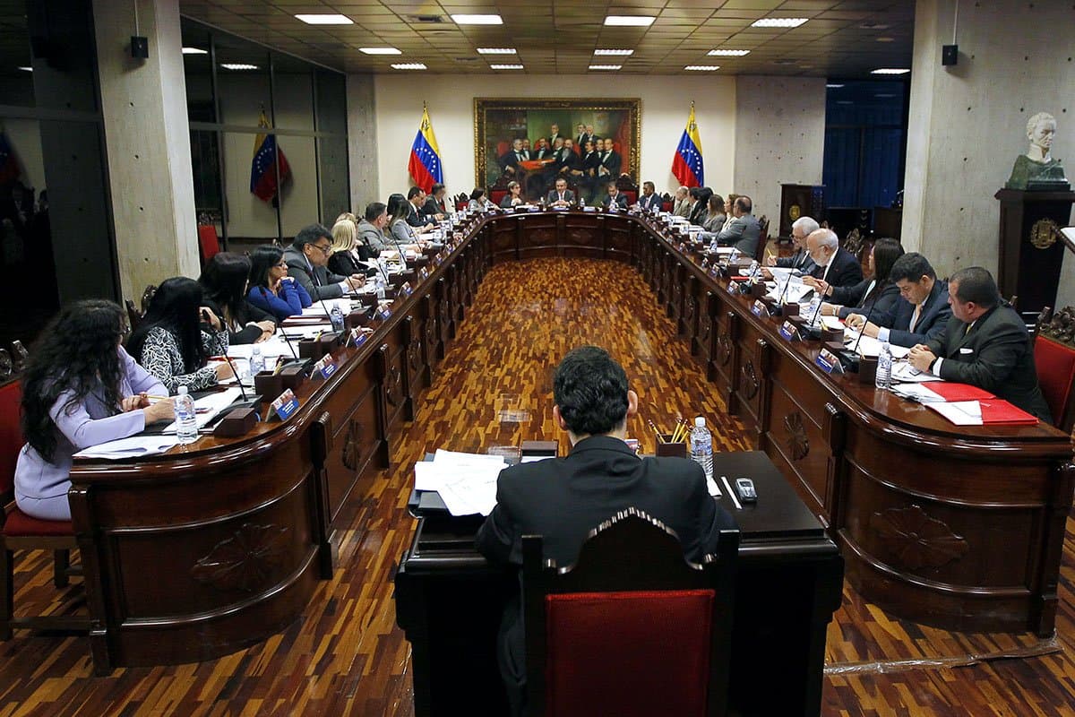 Sala Plena del TSJ suprime la competencia de 4 tribunales de terrorismo y descentraliza las causas