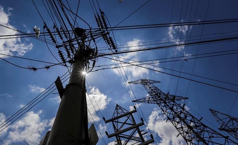 Advierten que recuperar el Sistema Eléctrico Nacional requiere hasta $40.000 millones