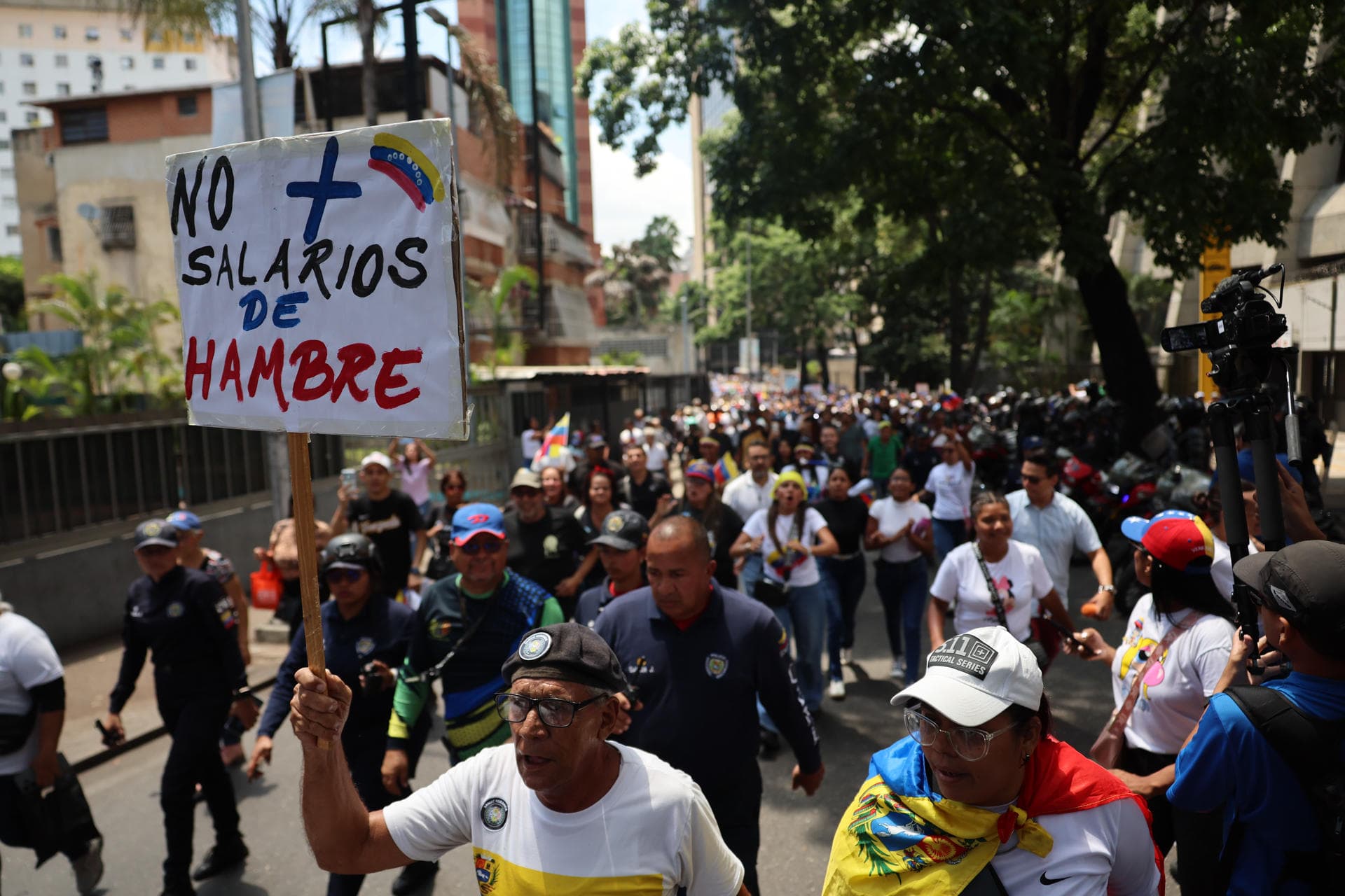 Es urgente redefinir el salario mínimo en Venezuela antes del nuevo año escolar