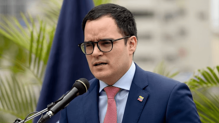 Interinato presenta ante el FMI una “hoja de ruta económica” basada en petróleo y minería