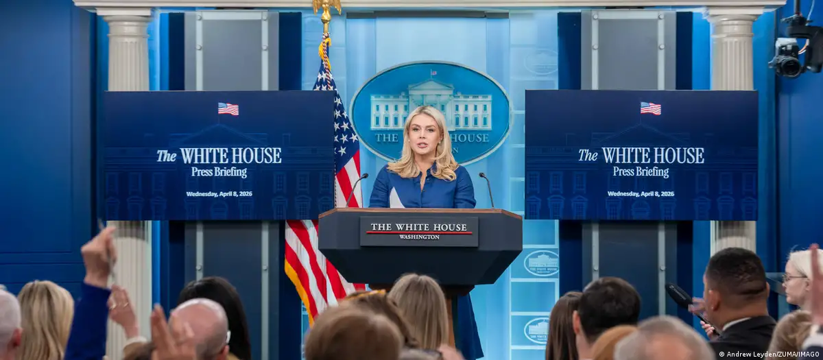 Karoline Leavitt deja su puesto en la Casa Blanca para asesorar a Trump