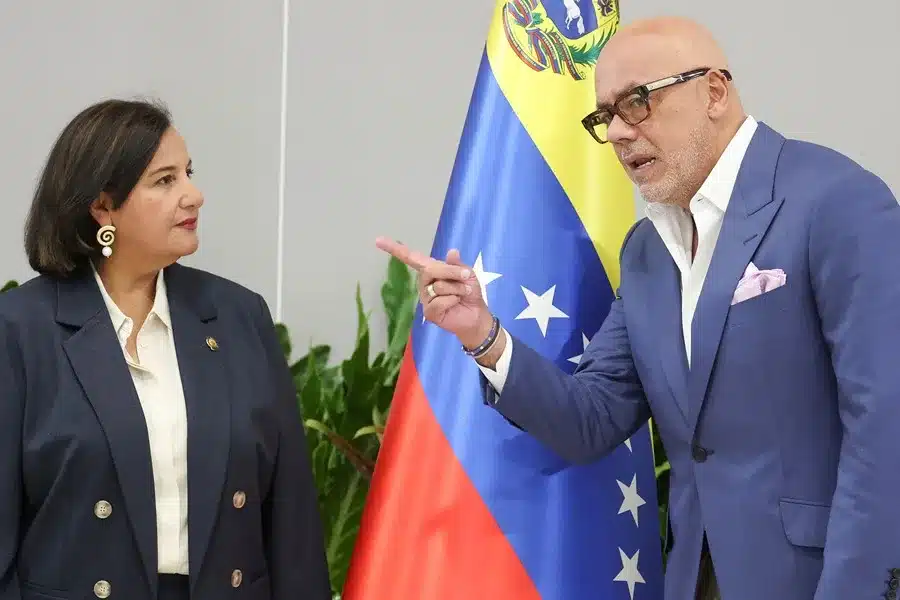 La Ciudadanía Activa: Clave para la Transición Democrática en Venezuela