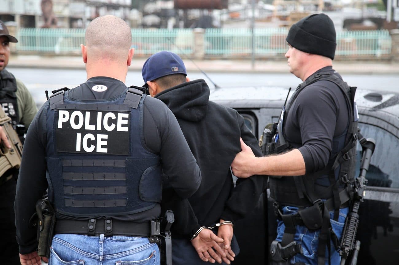 Trump ha deportado a casi un millón de personas en su segundo mandato, según un informe
