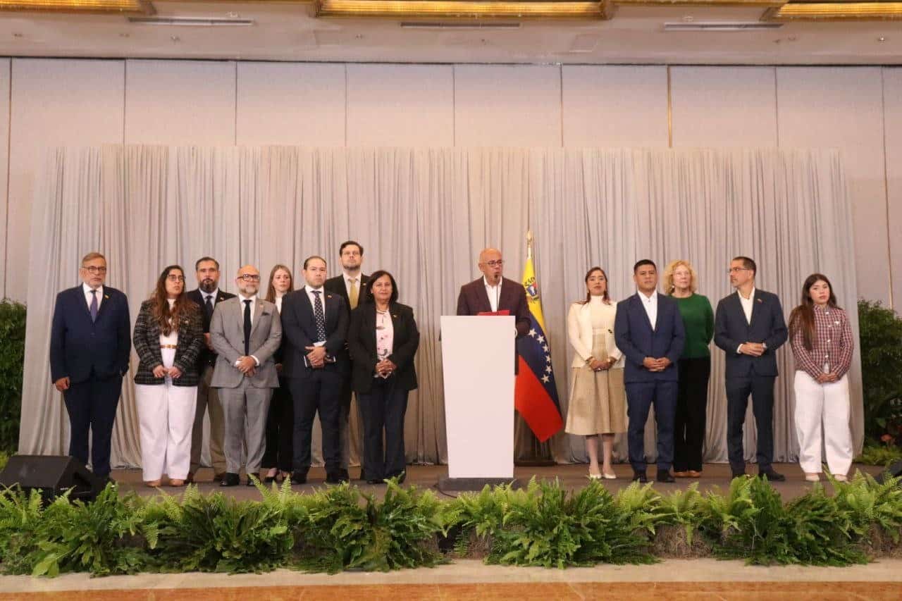 Mesa de diálogo “se queda corta” en segundo ciclo y Jorge Rodríguez sube vara de negociaciones
