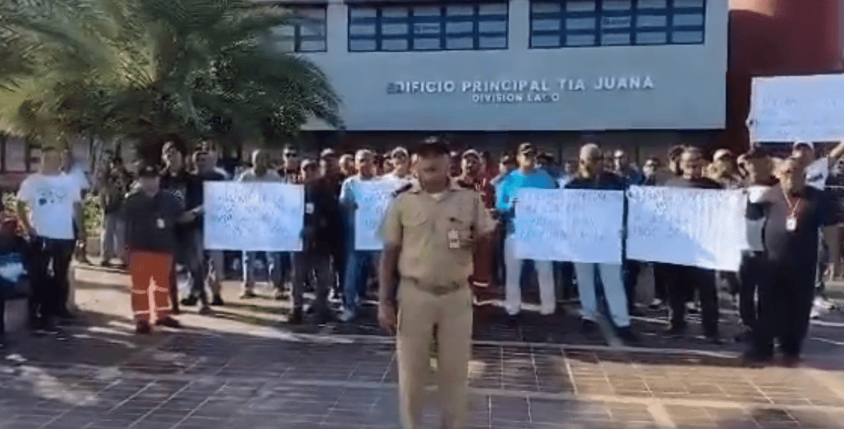 Trabajadores y jubilados de Pdvsa protestan en Zulia por salarios, pensiones y atención médica