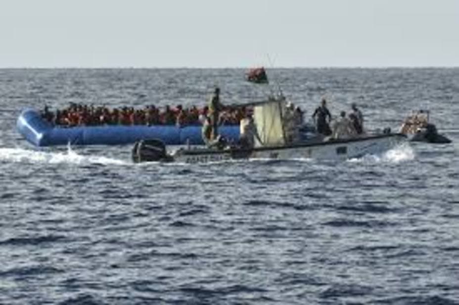 Guardia Costera de Aruba interceptó una embarcación clandestina con 24 migrantes venezolanos