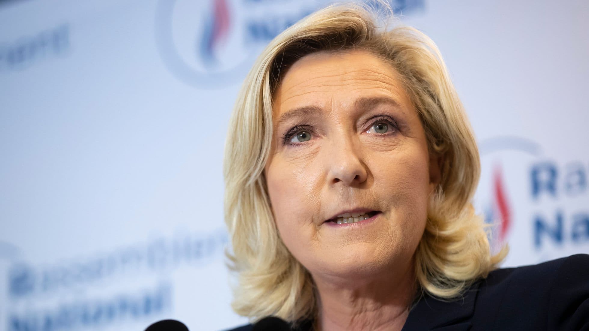 Fiscalía de París solicita mantener inhabilitación de Marine Le Pen