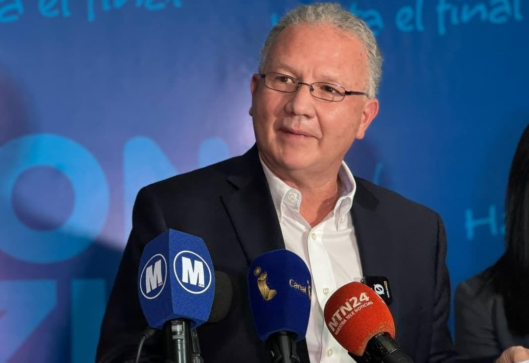 Esposa de Perkins Rocha clama por amnistía urgente para presos políticos