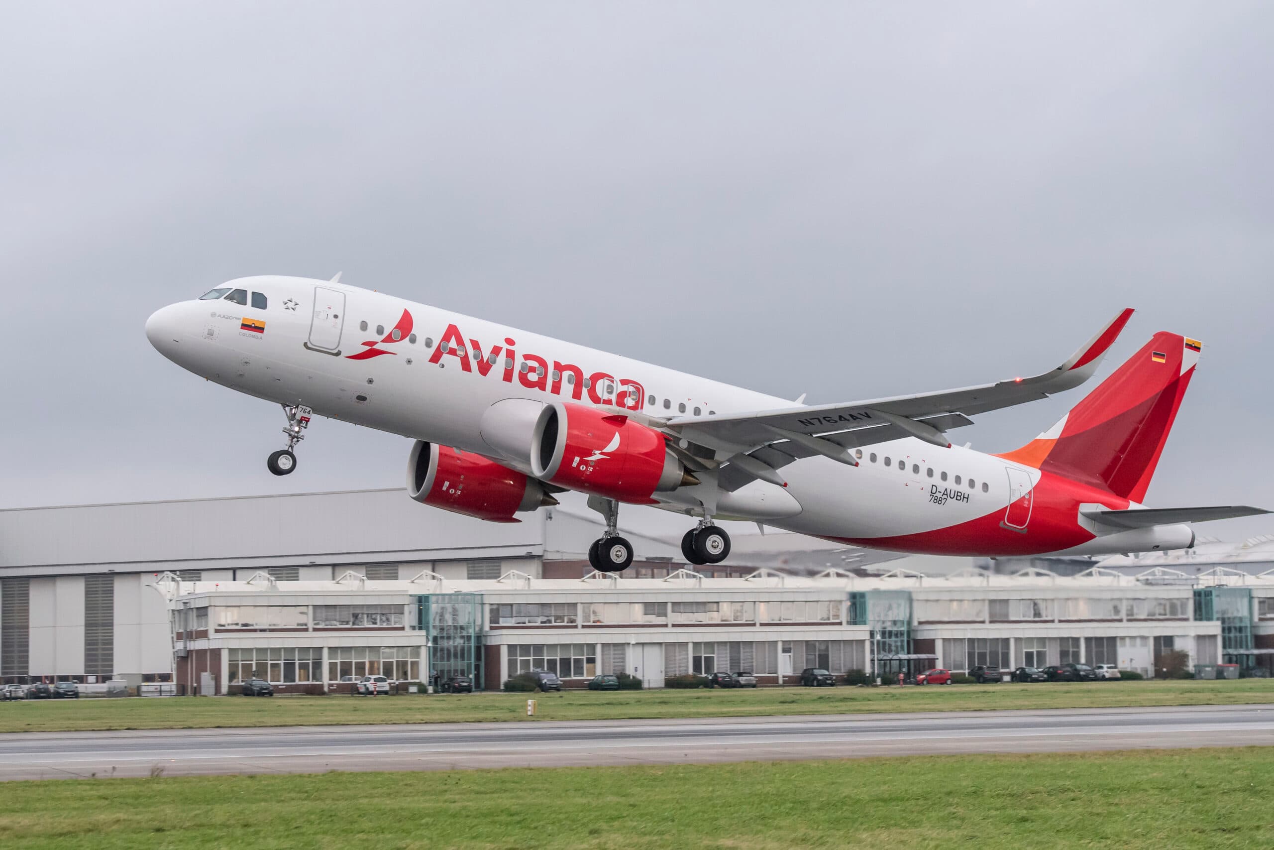 Avianca Permite Cambios de Vuelos Sin Cargo Tras Terremoto en Colombia
