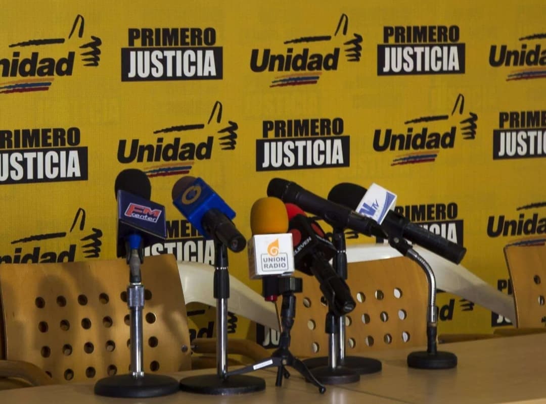 Primero Justicia celebra excarcelaciones pero exige fin del sistema represivo