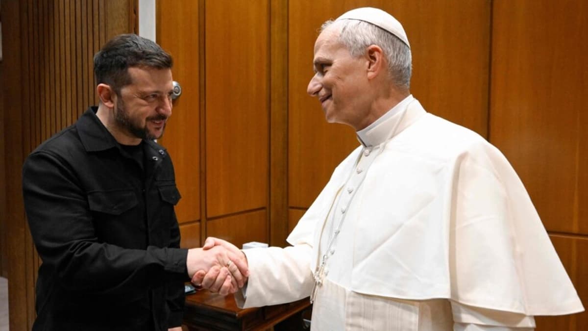 León XIV conversa con Zelenski para instar a la cooperación humanitaria y facilitar auxilio en Jersón