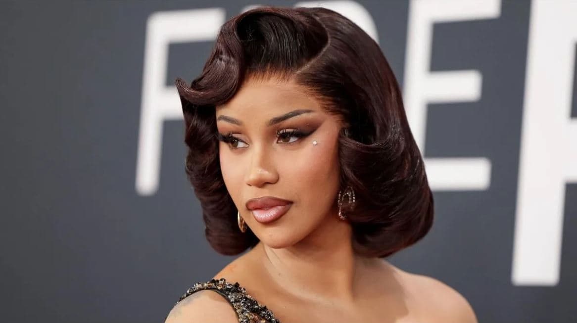 Cardi B y Bad Bunny: La Colaboración Más Esperada del Super Bowl