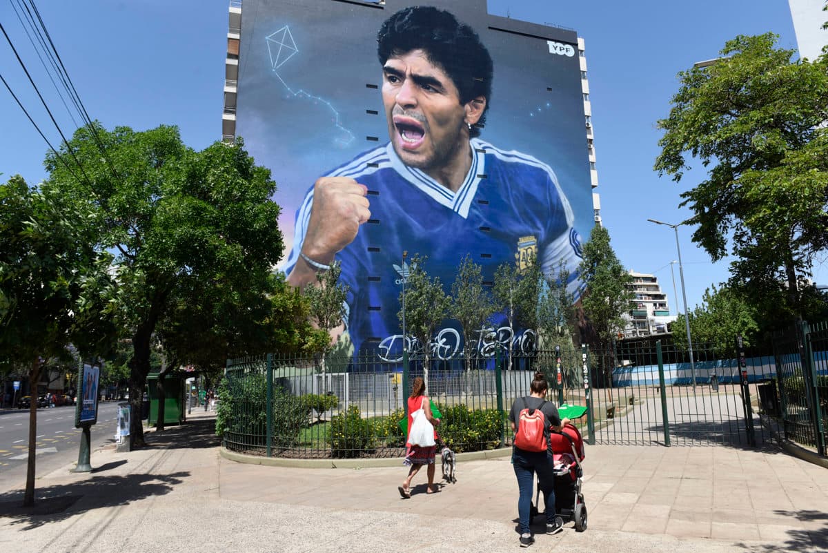 La enfermera de Maradona enfrenta juicio: Avances en el caso argentino