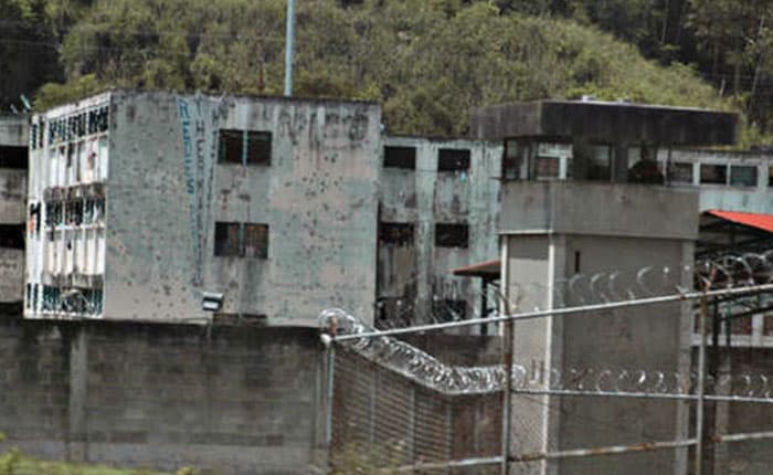 Huelga de Hambre en Venezuela: Esposa de Gendarme Confirma Protesta de Prisioneros