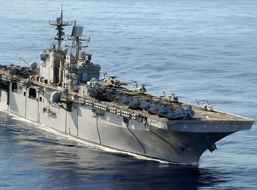 USS Iwo Jima: El buque estadounidense que trasladó a Maduro en Puerto Rico