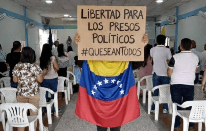 Venezolanos pidieron por la libertad de los presos políticos en las iglesias: "Nuestra oración se convierte en exigencia"