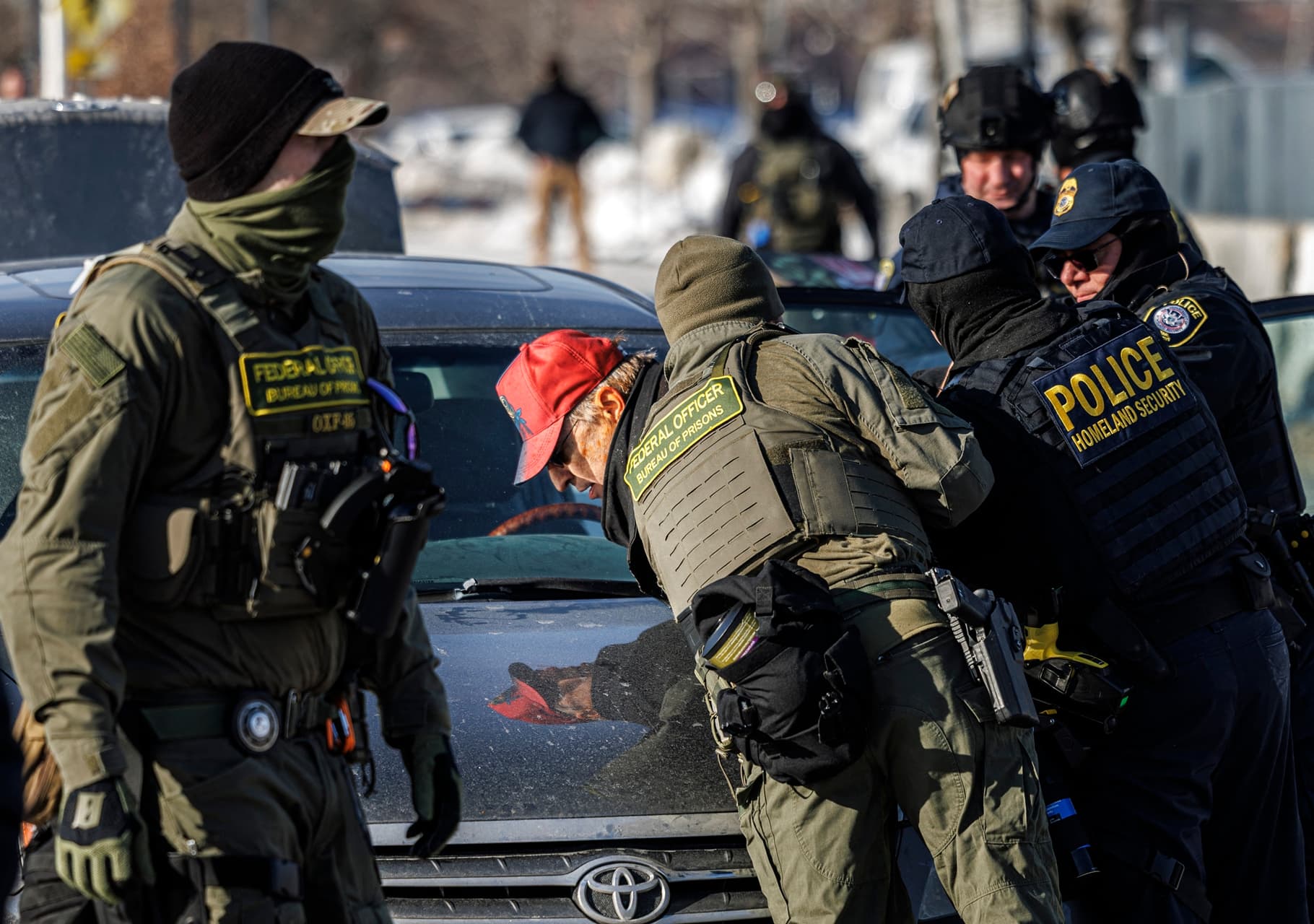 EE UU enviará cientos de agentes federales a Minnesota tras intensas protestas contra ICE