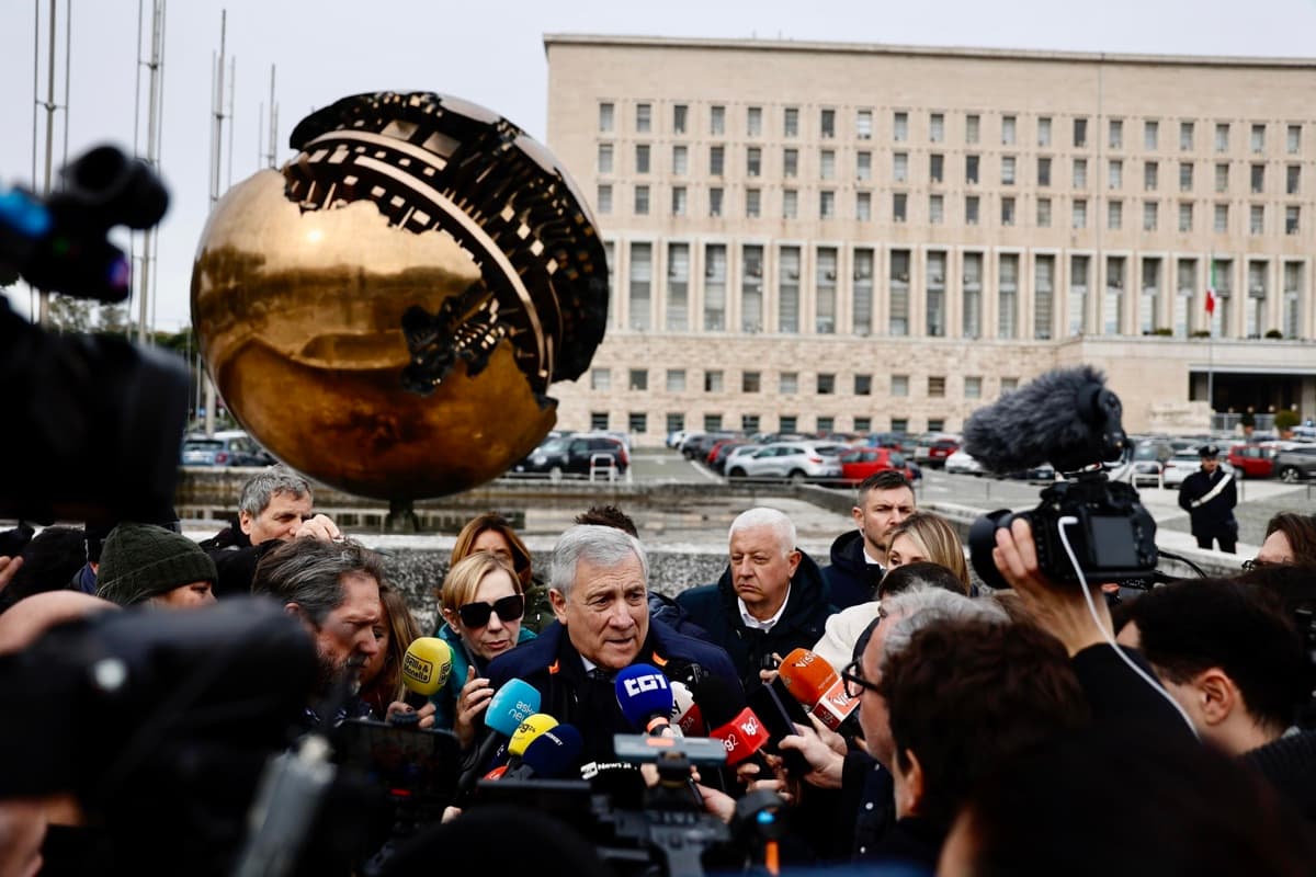 Italia nombrará embajador en Venezuela tras la excarcelación de los dos italianos