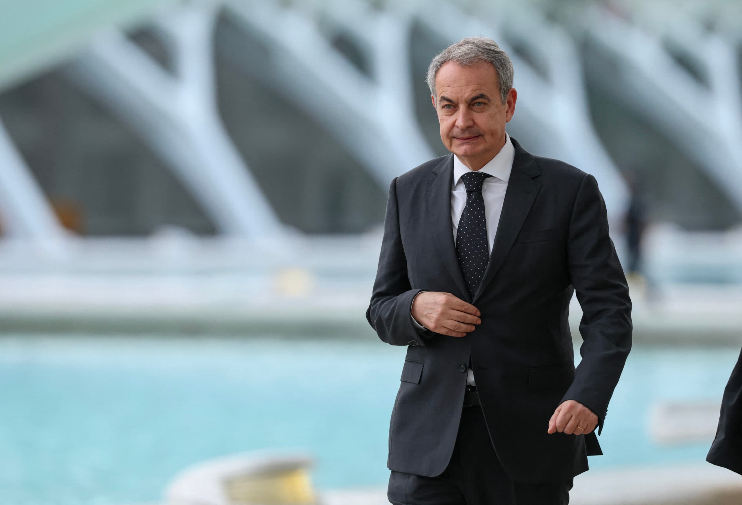 El detenido de Plus Ultra reveló que Zapatero viajaba a Venezuela en aviones de Pdvsa para no dejar rastro