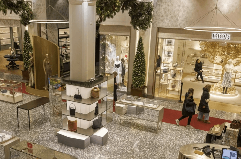 Saks Global se declara en quiebra tras 159 años operando su imperio del lujo