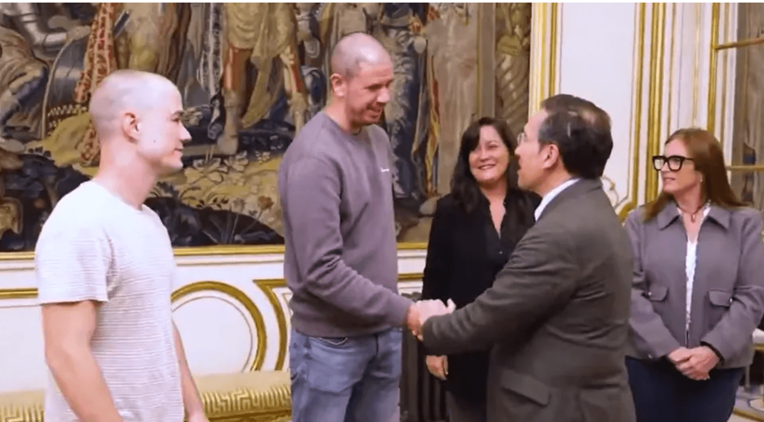 ¿Por qué se censura a los españoles liberados en Venezuela mientras los otros extranjeros relatan su calvario?