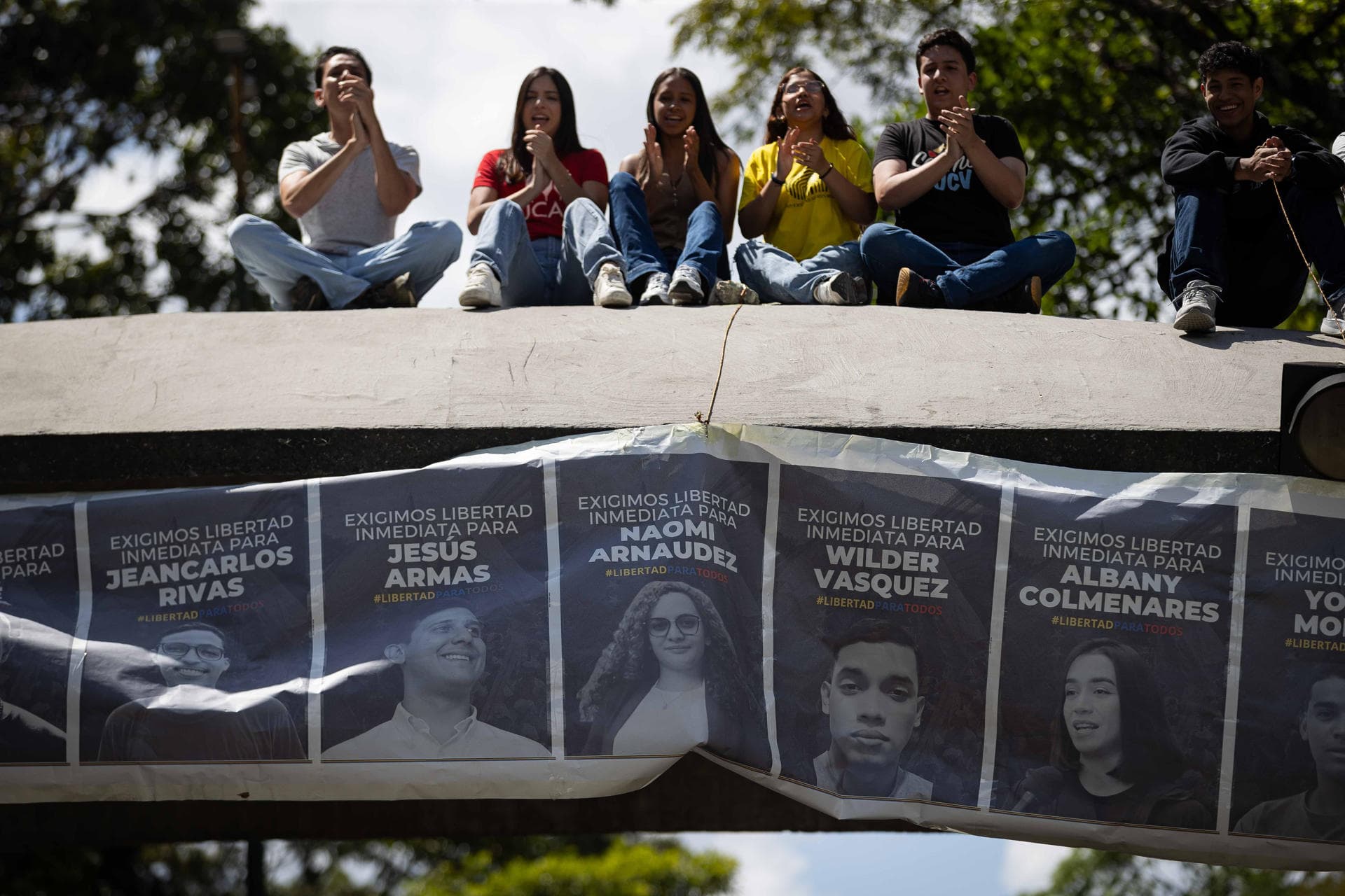 Estudiantes de la UCV exigen la liberación de presos políticos
