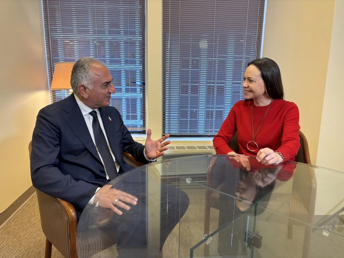 María Corina Machado y Reza Pahlaví: Un encuentro por el futuro de Venezuela e Irán