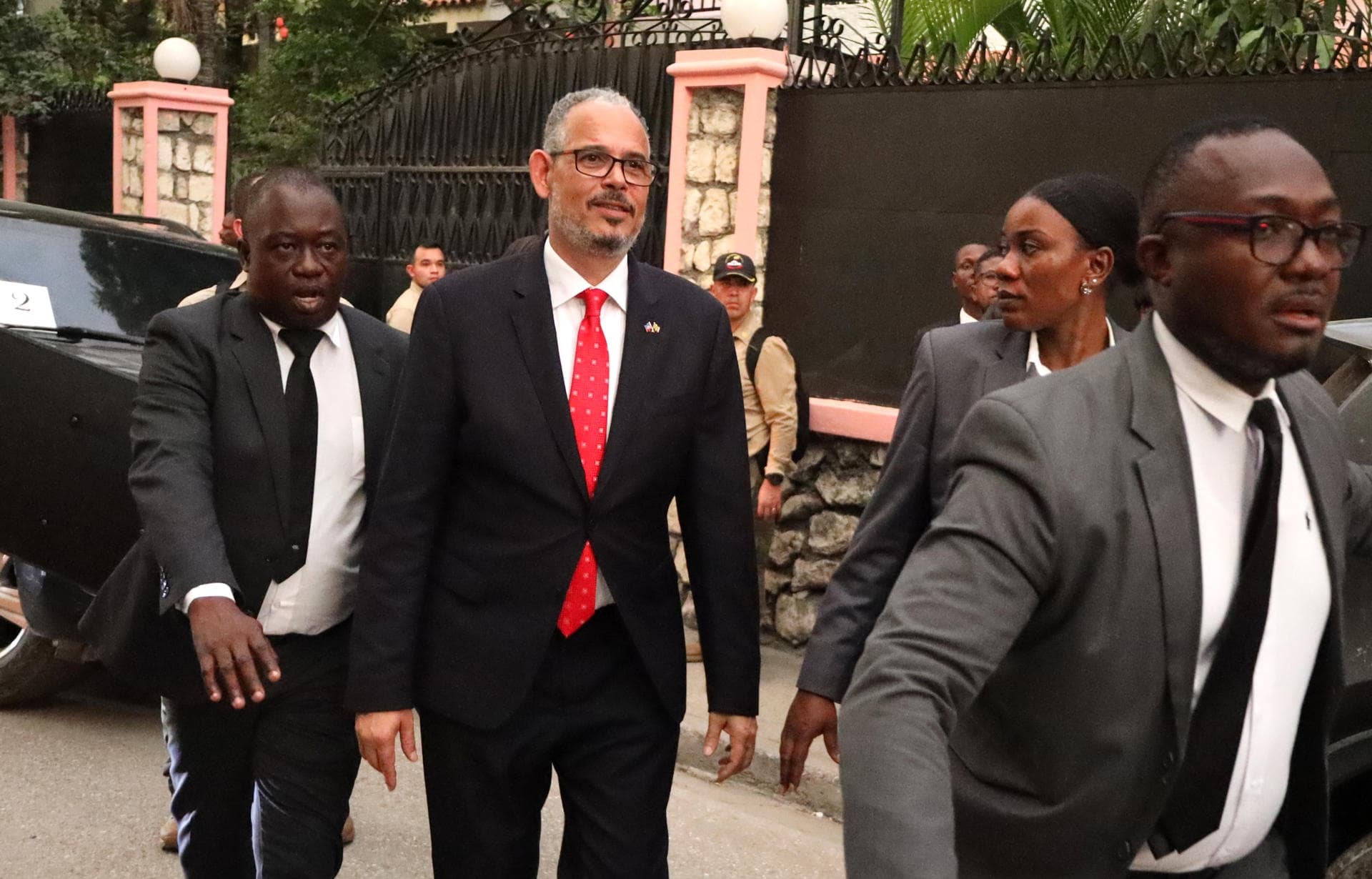 Crisis en Haití: Destitución del Primer Ministro Complica la Situación