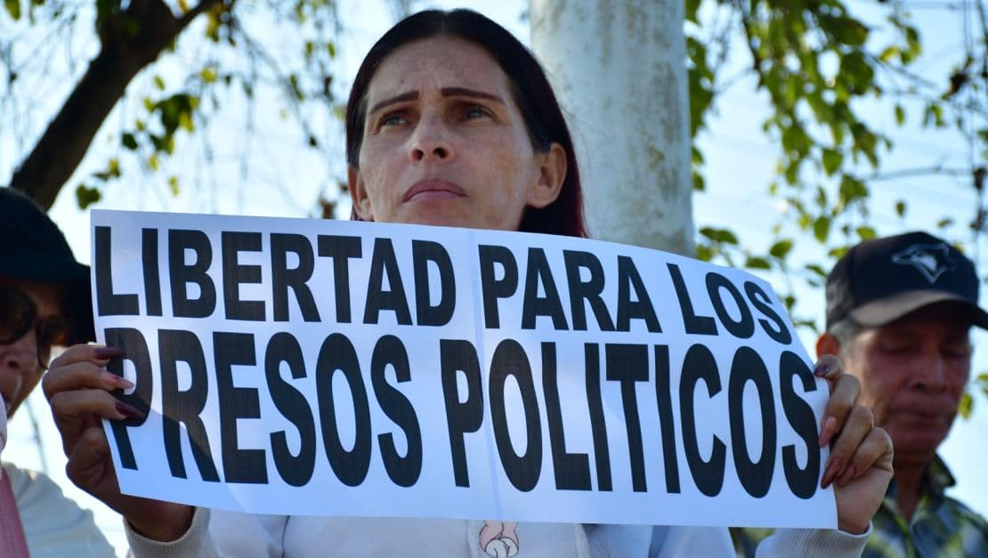 Ocho Presos Políticos Militares en Venezuela son Excarcelados