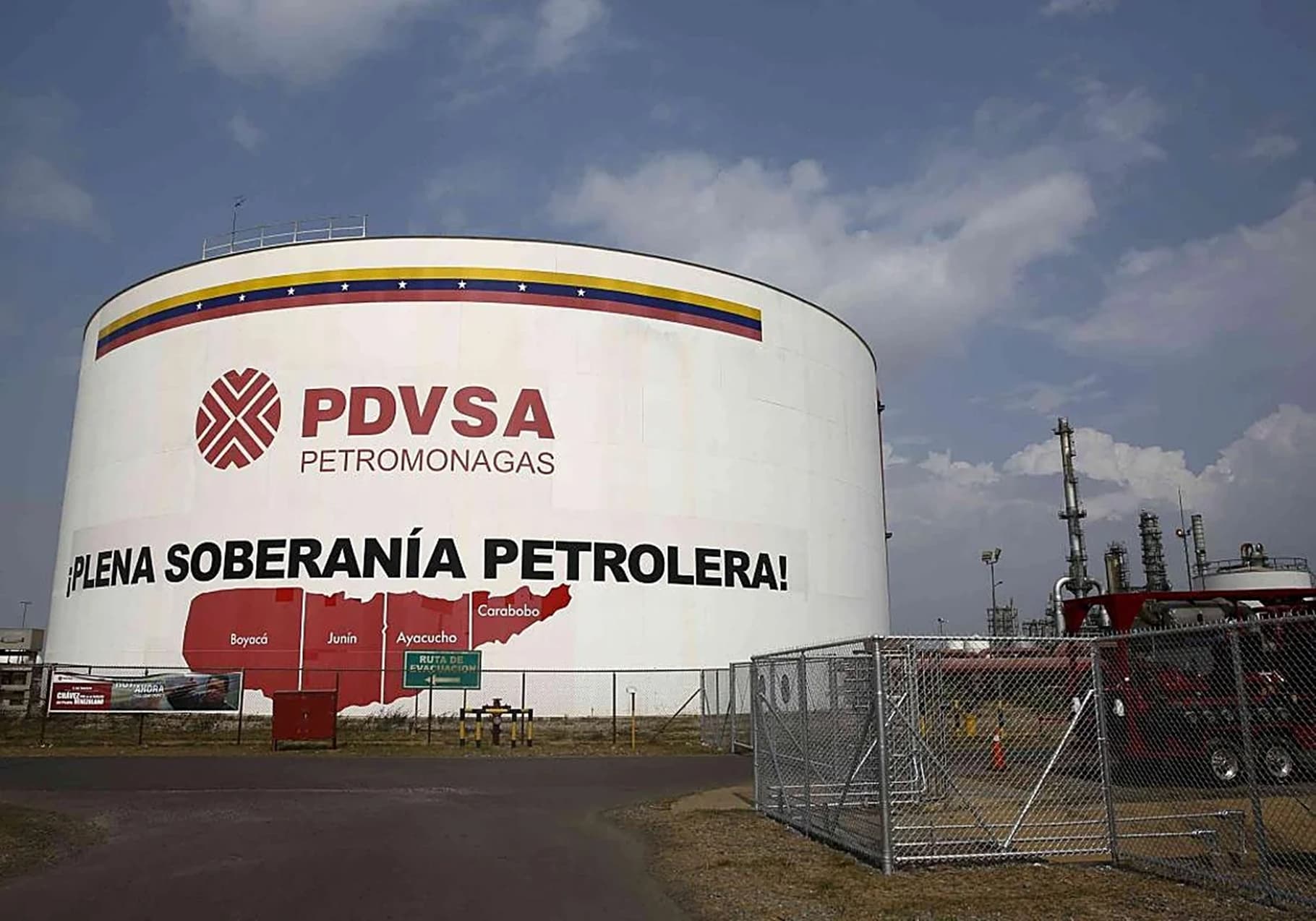 Trump impulsa el petróleo venezolano al anunciar acuerdo con India
