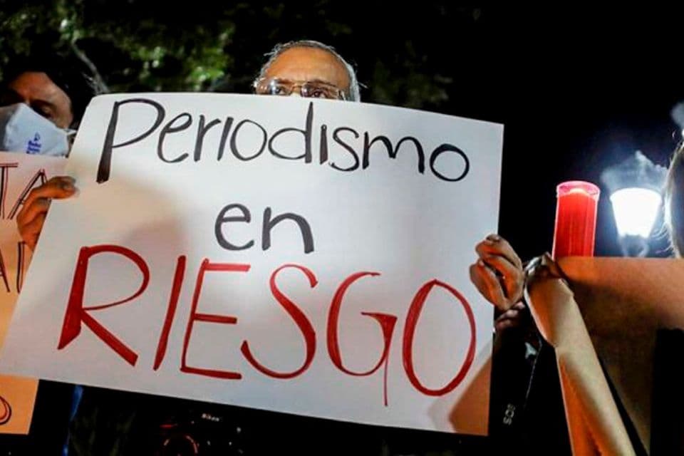 Censura en Venezuela: Detenciones de periodistas y cierre de emisoras en enero