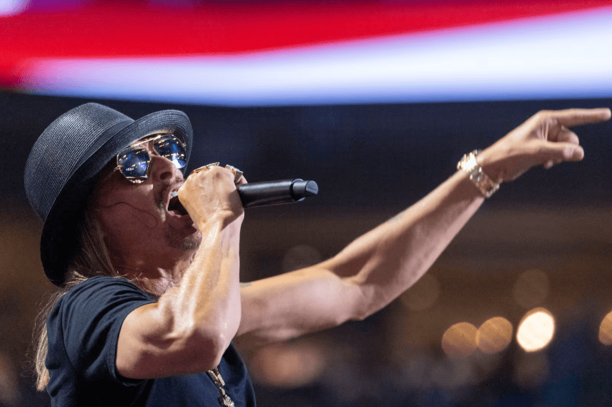 Seis millones de espectadores apoyan alternativa al Super Bowl en vivo