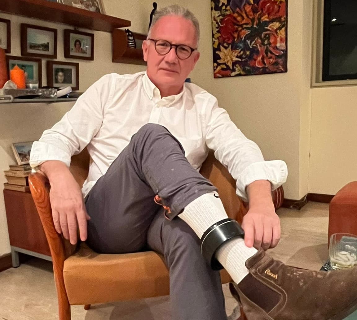 Perkins Rocha: Grillete Electrónico y Vigilancia en Detención Domiciliaria