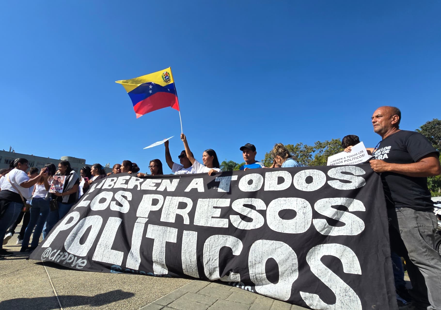 Venezolanos en las calles: La resistencia a la opresión continúa
