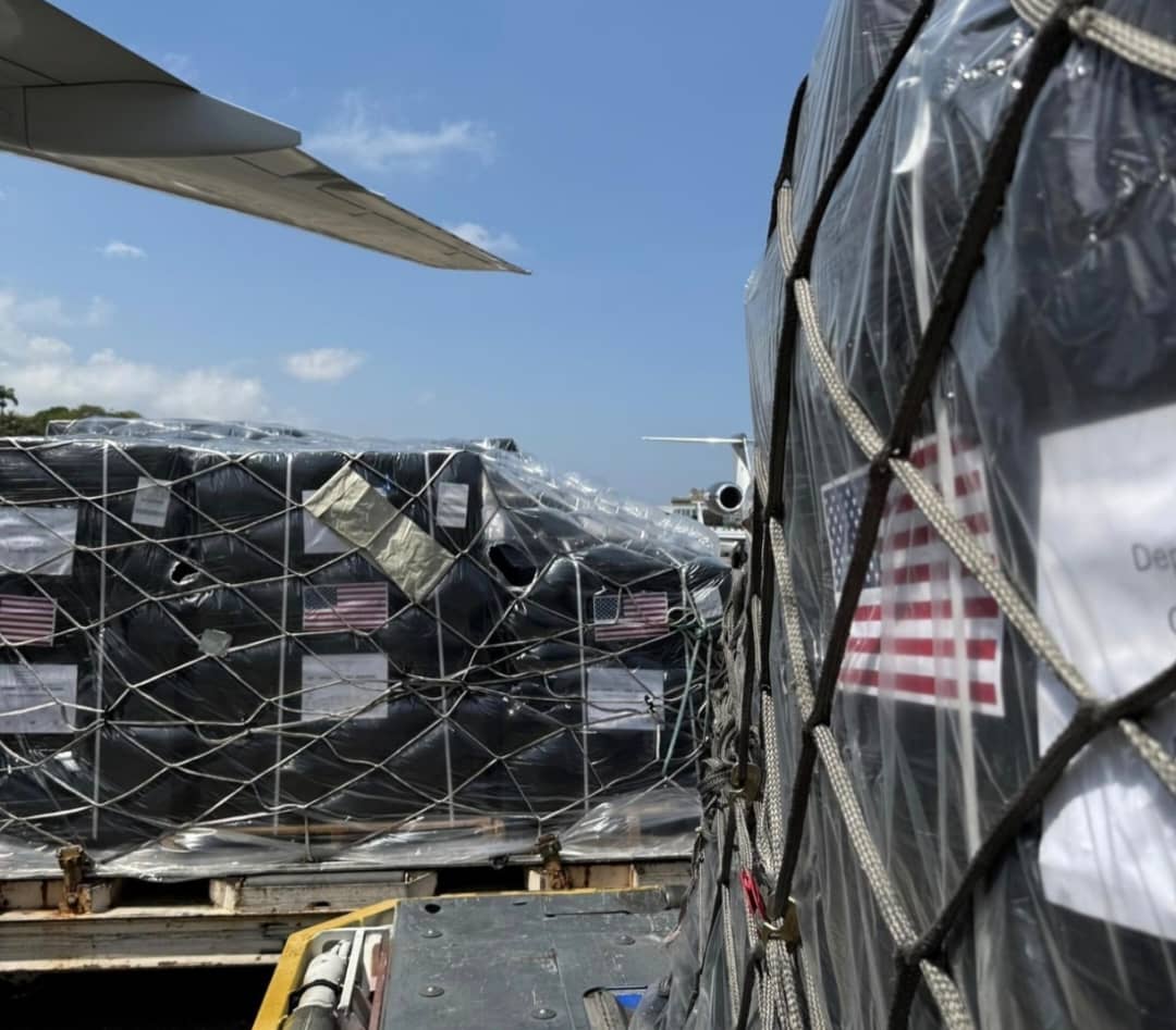 Seis toneladas de medicamentos llegan a Venezuela desde EE.UU.