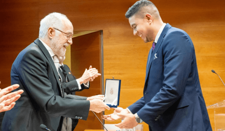 Ingeniero venezolano conquista la Real Academia de Ingeniería de España