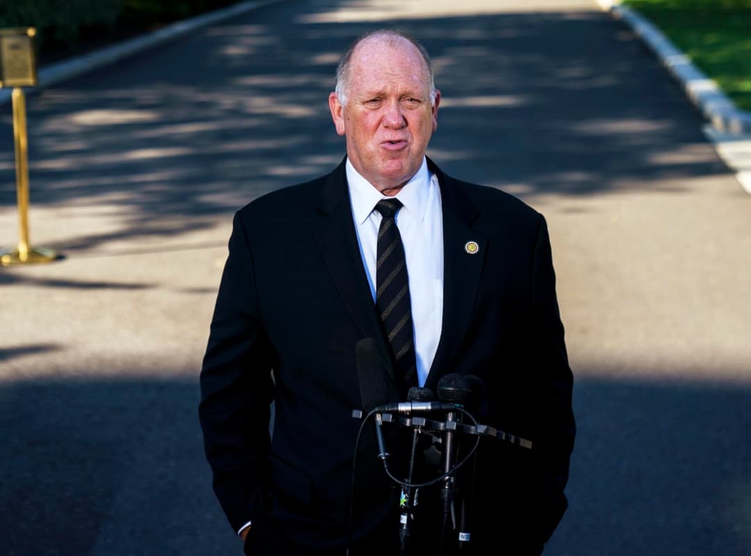 Trump reafirma políticas de inmigración duras a pesar del cierre del DHS