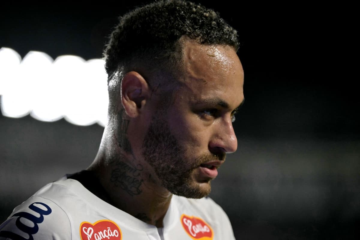Neymar Regresa al Santos: Un Vuelco Tras Su Cirugía de Rodilla