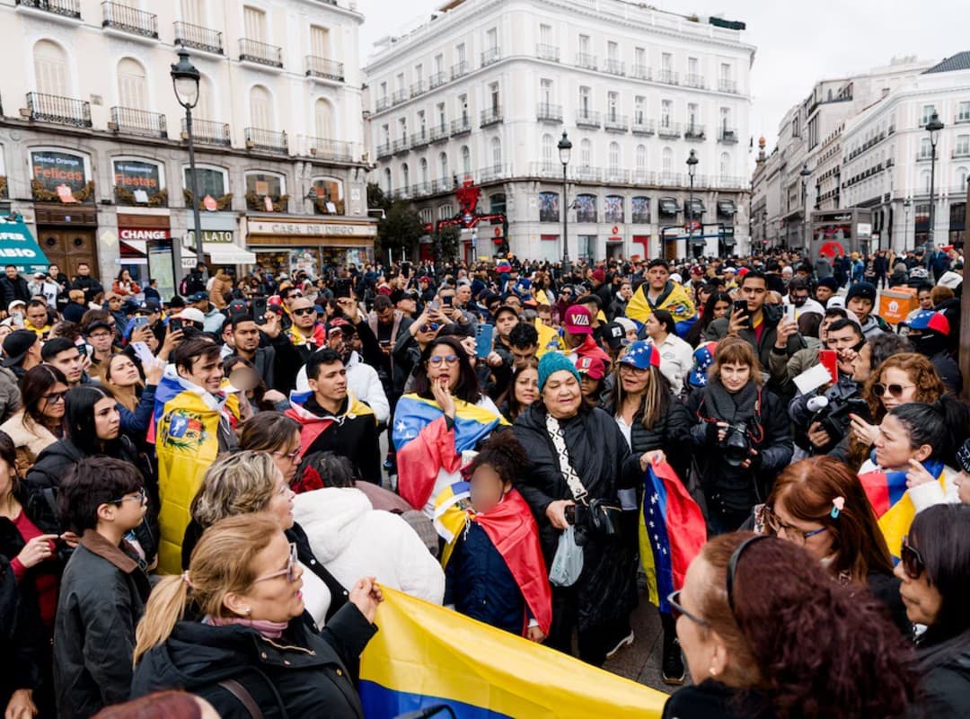 Venezolanos encabezando la migración a España: un hito histórico