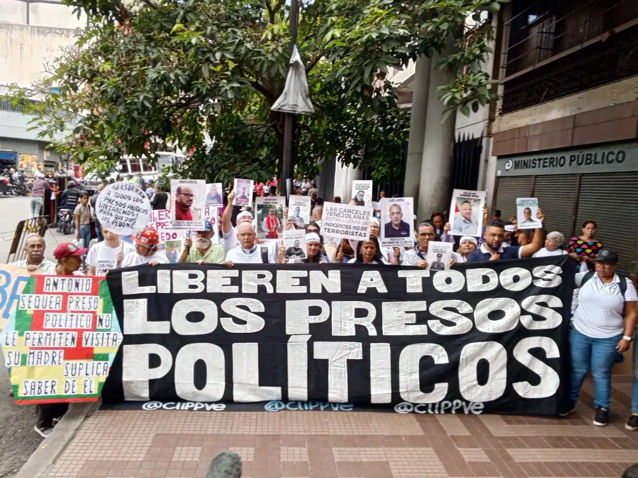 Avanzan las Liberaciones de Presos Políticos en Venezuela: Al Menos 40 Juzgados