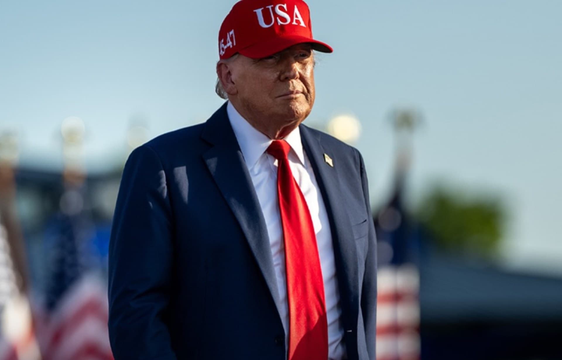 Trump Anuncia Operación Contra el Régimen Iraní: Implicaciones Globales