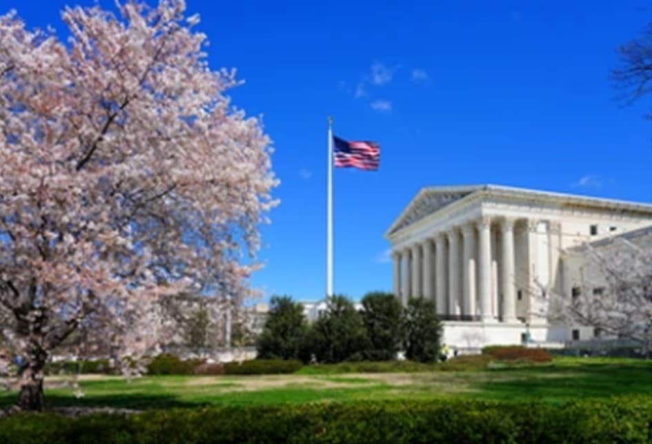 Tribunal Supremo de EE.UU. Anula Aranceles de Trump: Implicaciones Globales