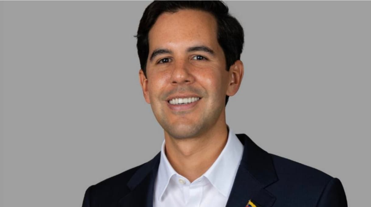 Oliver Blanco asume viceministerio para Europa y América del Norte