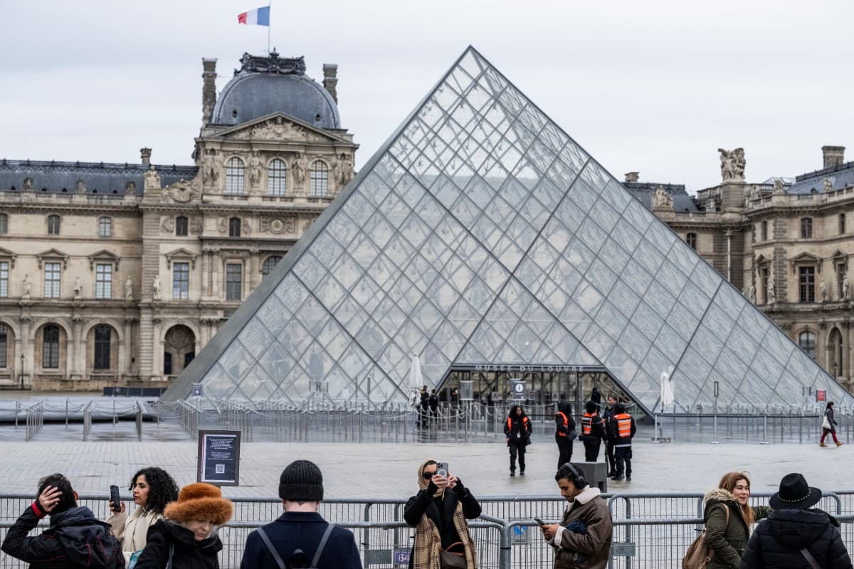 Christophe Leribault Asume la Dirección del Museo Louvre