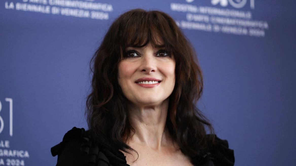 Winona Ryder regresa a la pantalla en la tercera temporada de Merlina