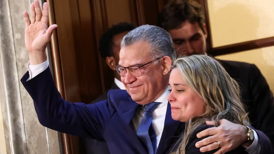 Enrique Márquez sorprende en el Estado de la Unión: un símbolo de esperanza